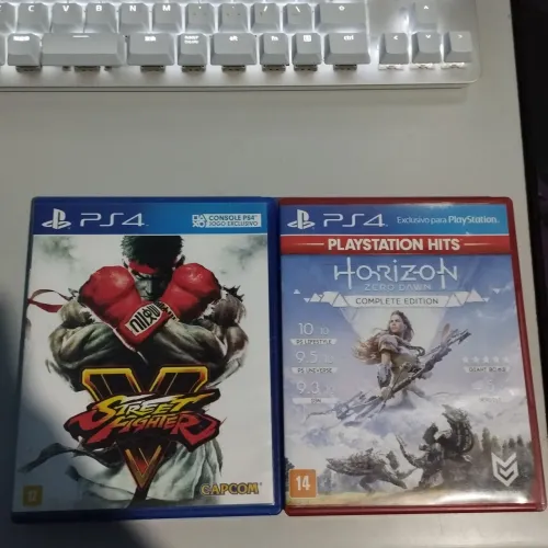 Dois jogos de PS4