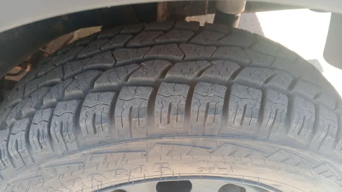 04 Pneus 205/70R15