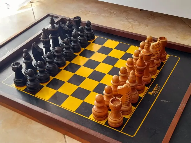 Jogo de Xadrez Damas e Gamão