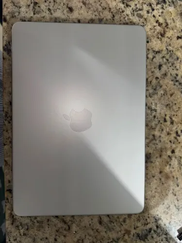 MacBook neo 8gb/256 estado novo