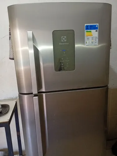 GELADEIRA INOX ELECTROLUX FROST FREE