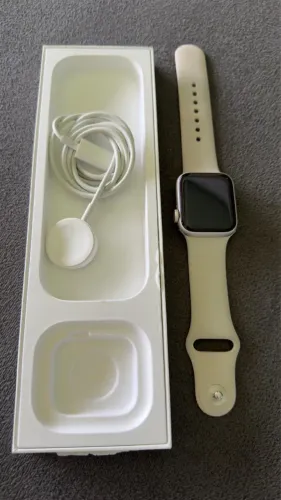 Vendo Apple Watch Se 2 geração 40 mm semi novo