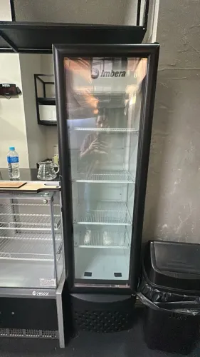 Geladeira Expositora