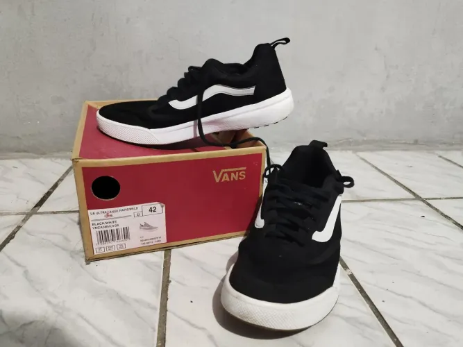 Tênis Ultrarange Rapidweld Black White