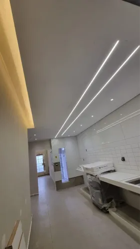 Reforma Da Casa, Porcelanato, Bancadas, Forro De Gesso, Elétrica, Pintura, Ar Condicionado