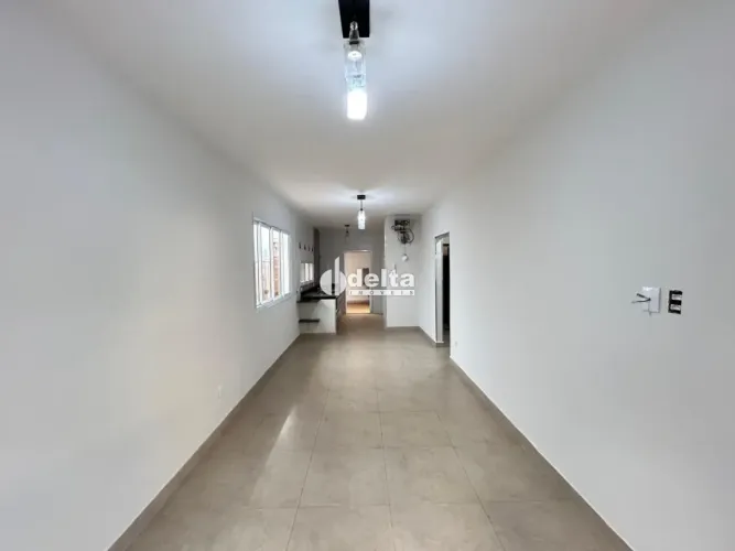 Casa residencial com 3 quartos sendo 1 suíte disponível para locação e venda no bairro Nos
