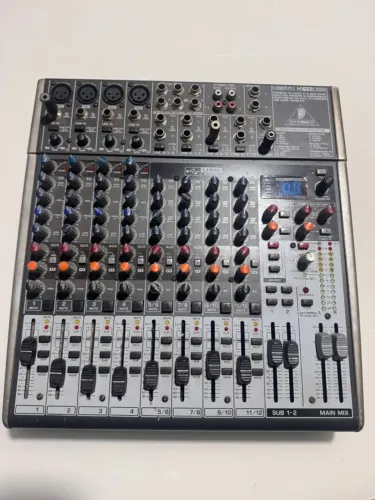 ? Mesa de Som Behringer Xenyx X1622USB - 16 Canais + USB + Efeitos | Excelente Estado