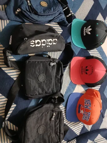 BONÉS ORIGINAIS ABA RETA, BOLSINHA 