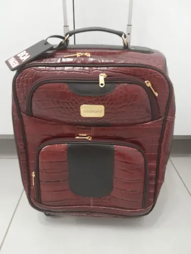 Vendo Mala de Bordo de Couro Original Novinha