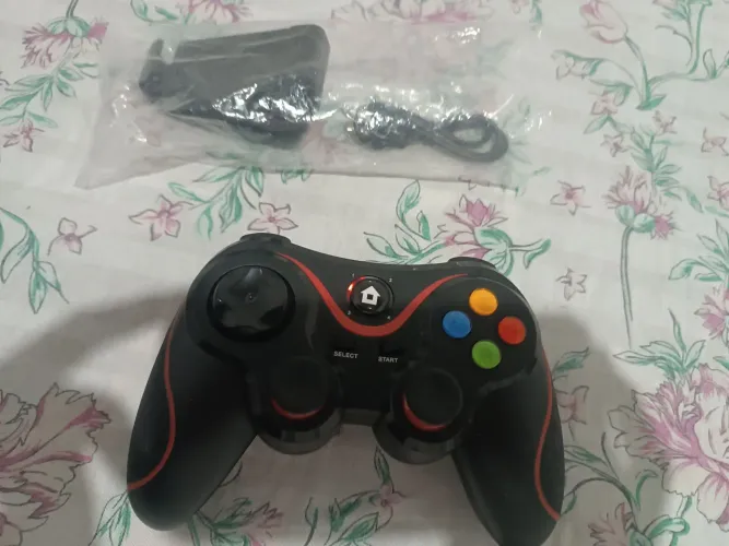 Controle ? Nunca foi usado funciona normal novo