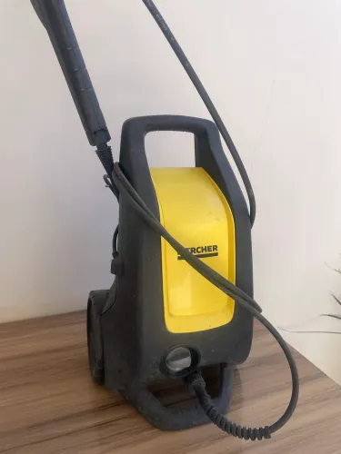 Lavadora de alta pressão KARCHER
