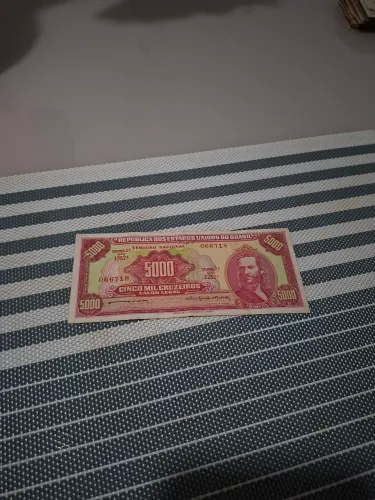 Nota Antiga de 5000 Cruzeiros. Estado Soberba (S). Tiradentes