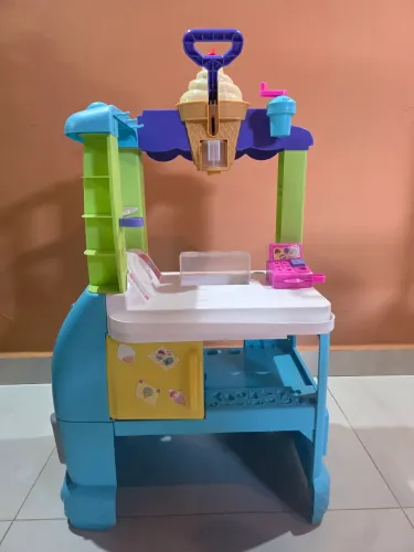 Caminhão de sorvete Play Doh