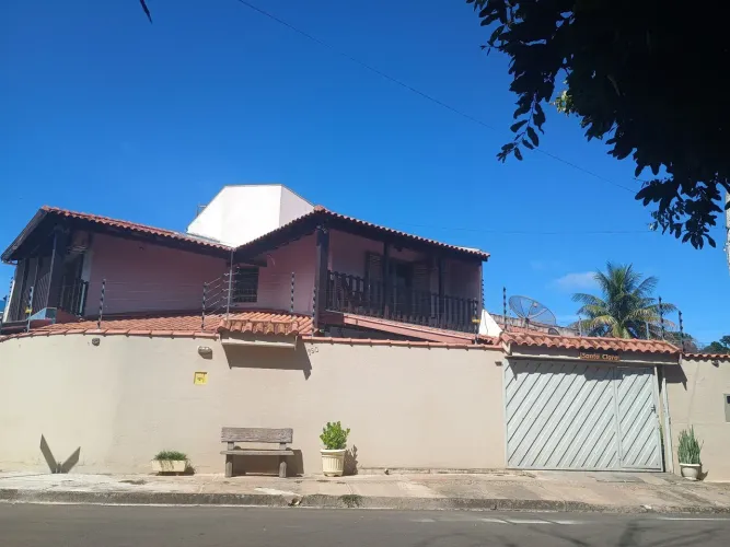 Rancho prainha de Sales f: *