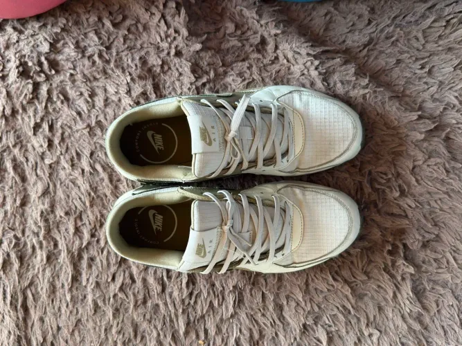 Tênis Nike n40
