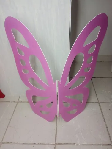 BORBOLETA DE MDF ROSA