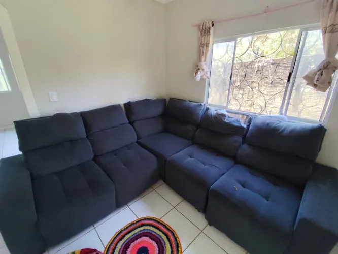 Vende esse sofá