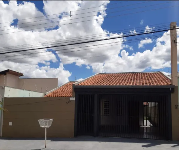 ALUGO EXCELENTE RESIDÊNCIA