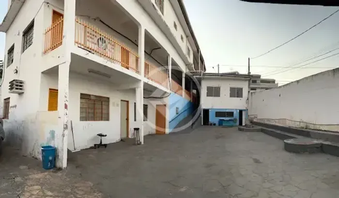 Casa Comercial codigo: 348089