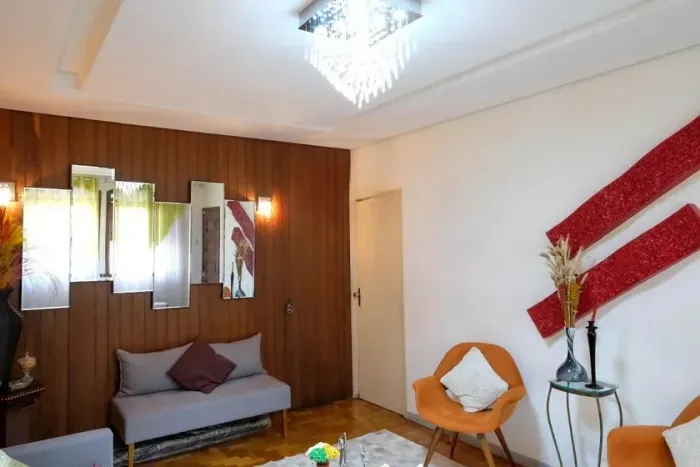 Casa à Venda - Colégio Batista, 4 Quartos, 255 m2