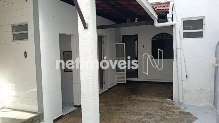 Casa Aconchegante para Locação em Itapuã Conforto, Espaço e Tranquilidade
