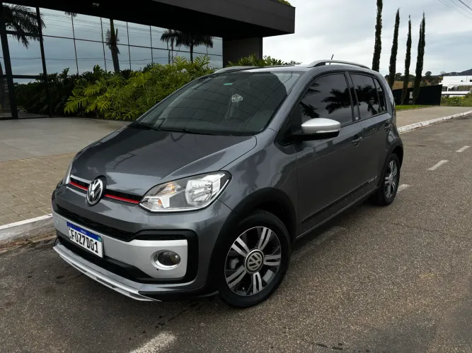 Volkswagen Up! Cross 1.0 TSI Total Flex 12V 5P 2019