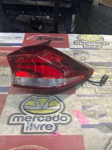Lanterna T.d Led Chevrolet Tracker Premier 20/23