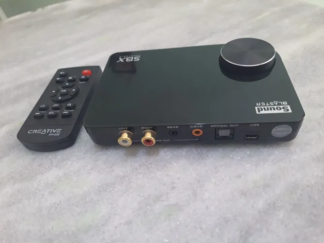 Interface de áudio, placa de som externa Creative Sound Blaster X-fi 5.1 Pro