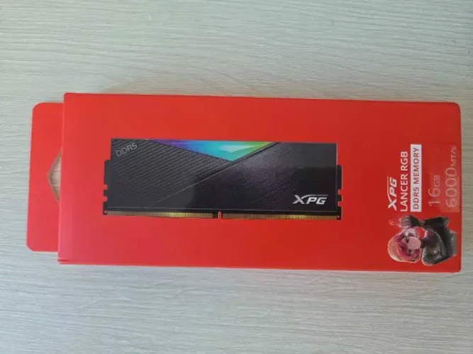Memória RAM XPG Lance RGB 16GB 6000MHz DDR5 CL30 Preto - AX5U6000C3016G-CLARBK