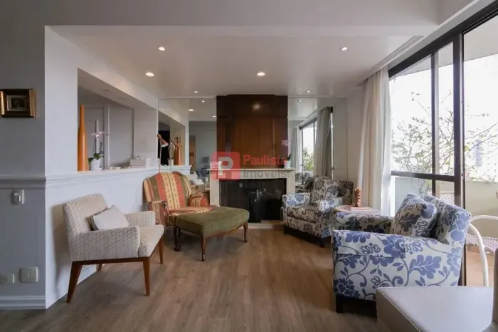 Apartamento com 3 quartos e 1 suite para venda ou locação - Moema - São Paulo/SP