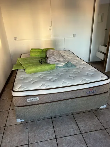 Cama Box + Colchão Casal Ilhéus Unique - Excelente Estado