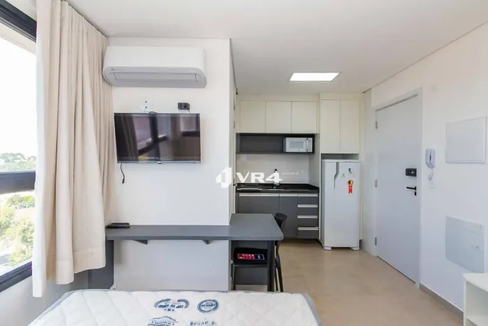 Studio com 1 dormitório para alugar, por R$ 2.150/mês - Água Verde - Curitiba/PR