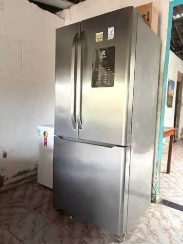 geladeira muito bem conservada