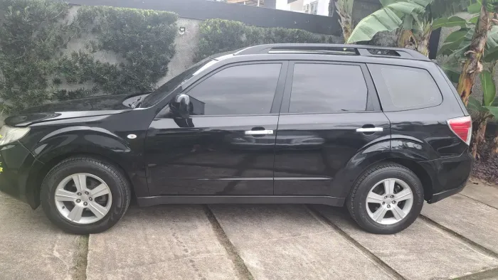 Subaru Forester 2.0/2.0 S 4X4 Aut. 2010