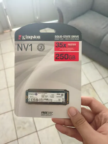 SSD Kingston NV1 250GB NVMe M.2 LACRADO