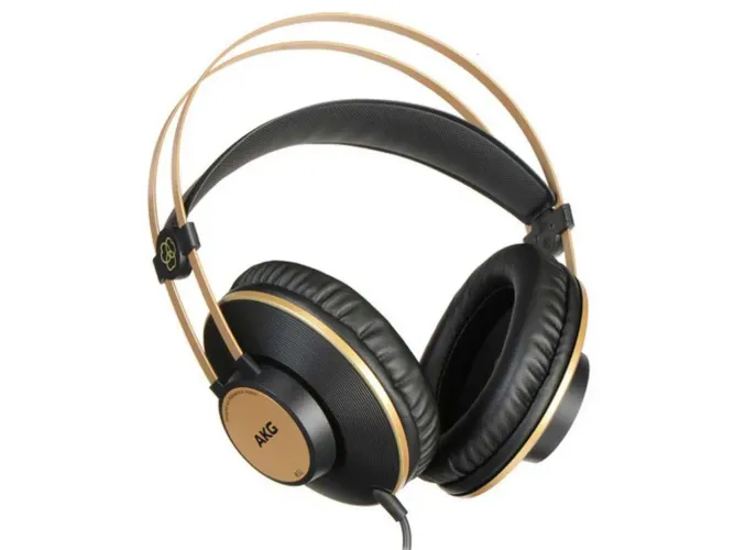 Fome monitor de ouvido fechado profissional, AKG K92.
