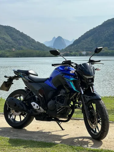 Yamaha Fazer 250 2024   | Apenas 16.000 km | Impecável