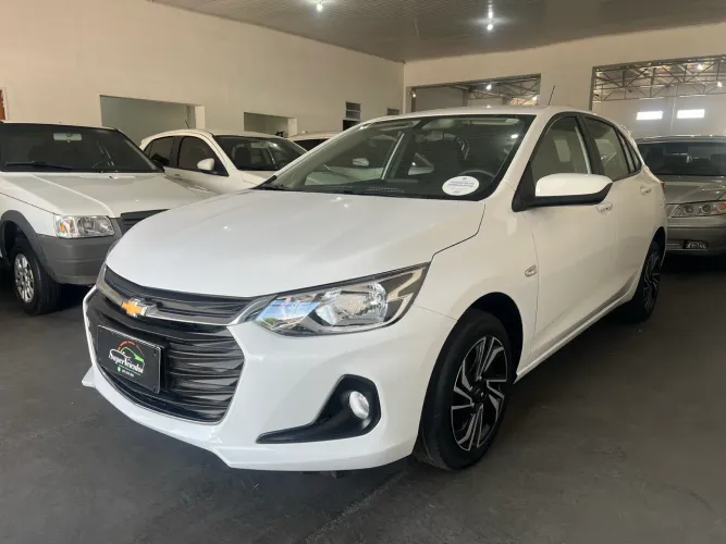 Chevrolet Onix Hatch LT 1.0 12V Flex Mec. 4P 2024