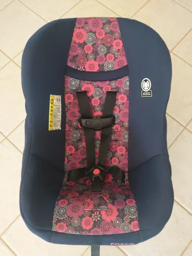 Bebê Conforto para Carro e Avião Cosco Scenera Next. Super leve! R$ 200. Até 18 kg e 110cm