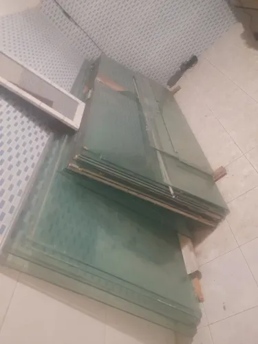 Porta de vidro 1×2,38 1centimetro de espersura