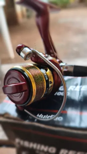 Molinete Huidiao mini novo na caixa