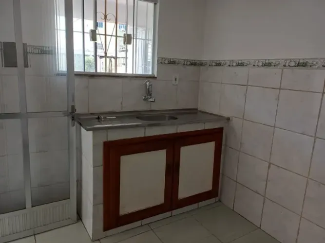 Aluga-se casa para casal sem filhos ou Solteiros(as)