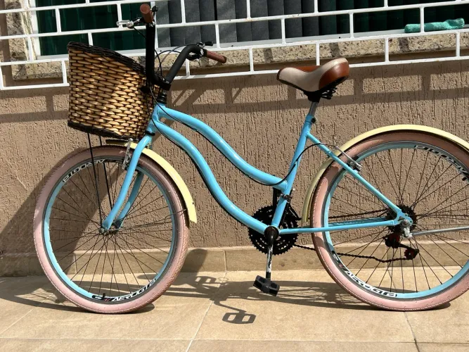 Bicicleta Aro 26 retrô. Excelente oportunidade. Com marcha