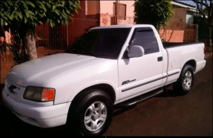 Chevrolet S10 Pick-up Luxe 4.3 V6 1997