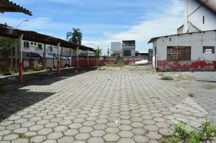 Terreno à venda, 530 m² - Centro - Taubaté/SP