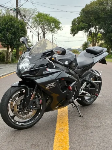 GSX-R 750 SRAD