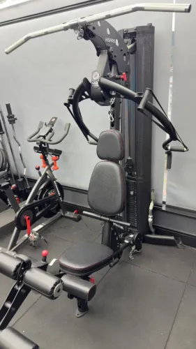 Inspire M2 | Estação de Musculação Premium