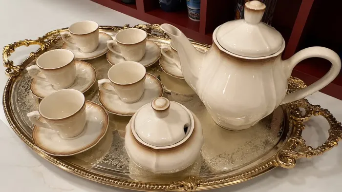 Bandeja de porcelana café ( não acompanha a bandeja)