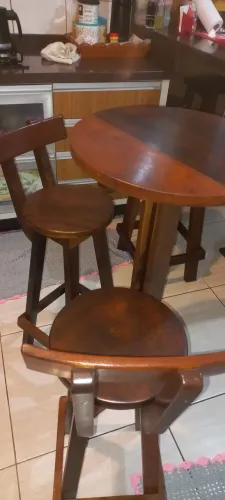 Móveis rústicos