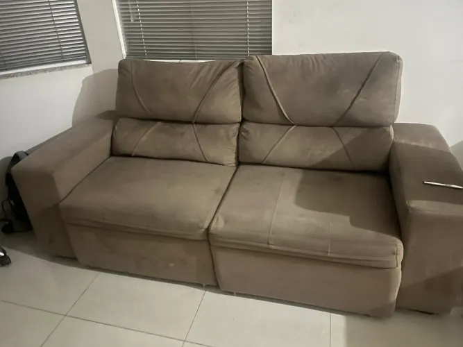 Sofá dois lugares
